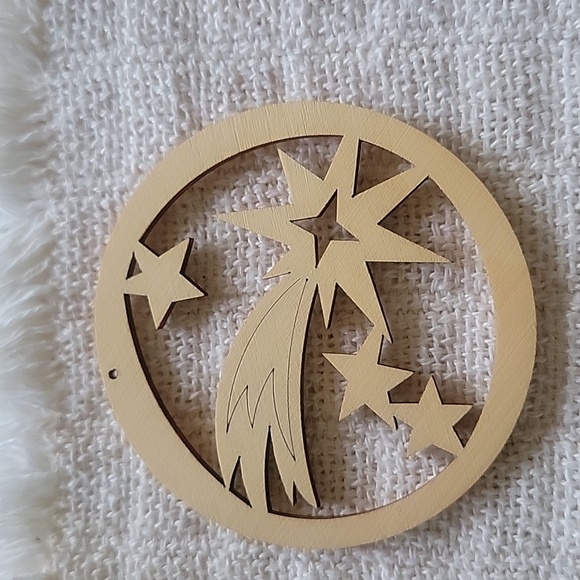 Laser cut wood Christmas ornaments - Picture 2 of 11